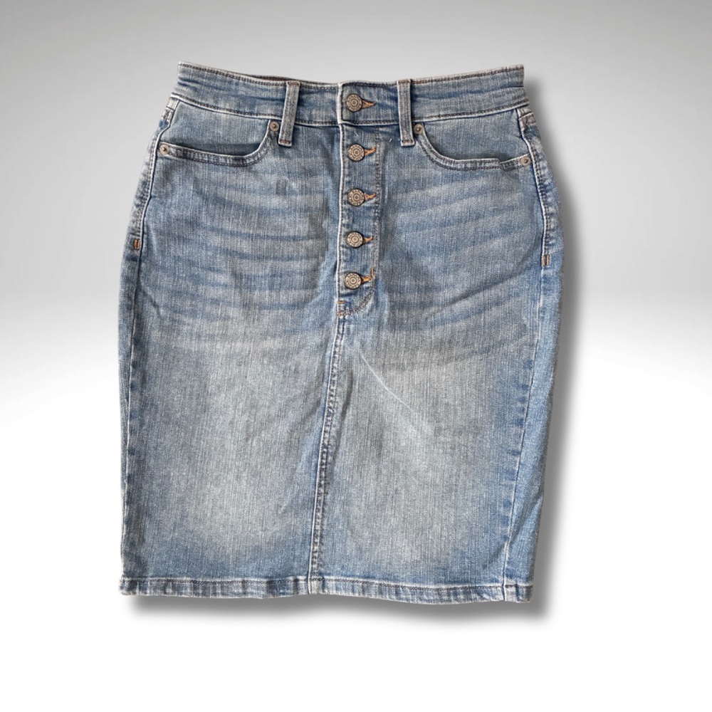 Banana Republic Button Front Light Wash Classic Denim Skirt Size 0